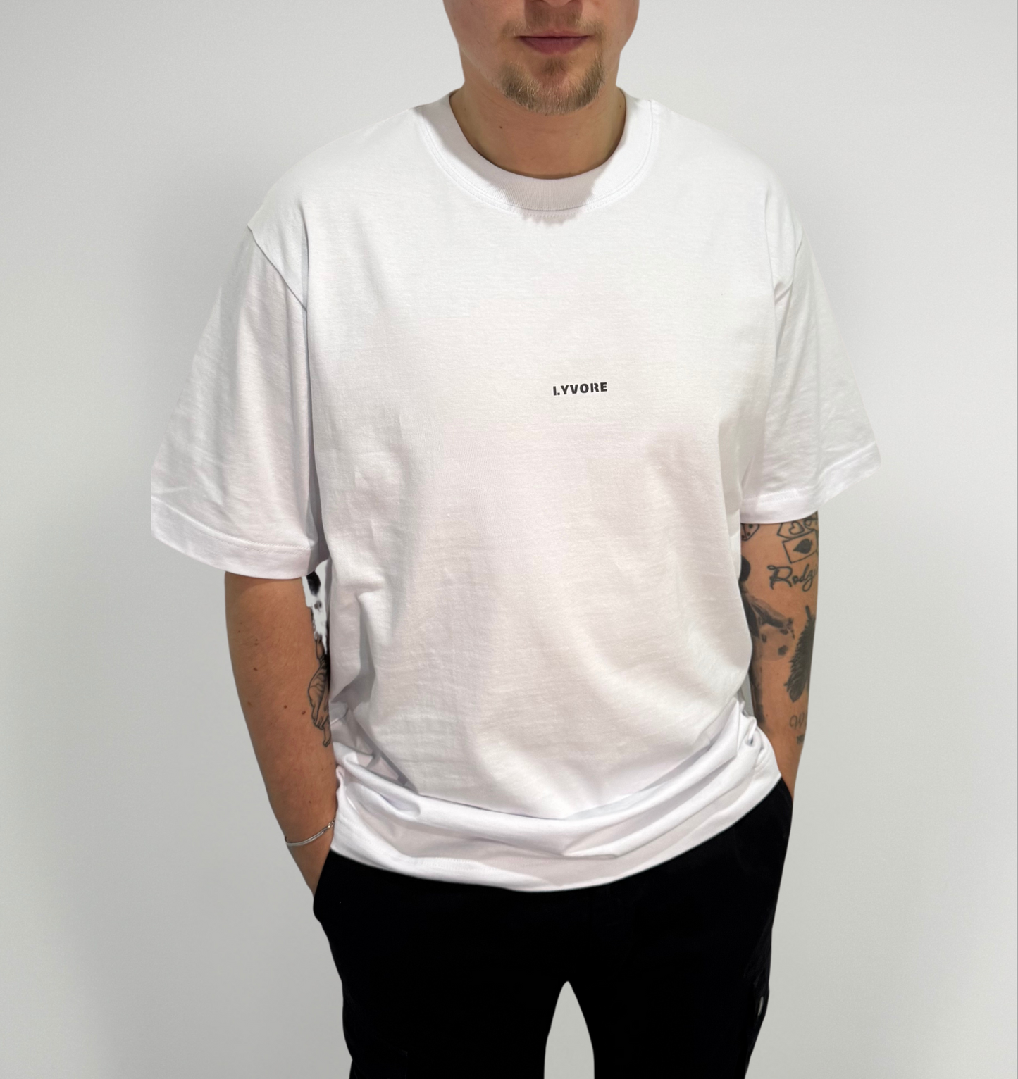 BASIC HEAVY TEE